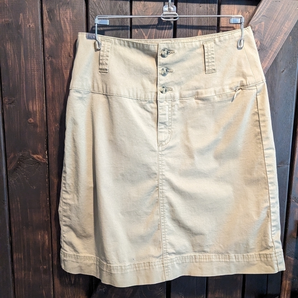 Eastern Mountain Sports skirt. Size 2